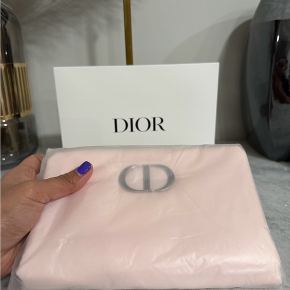 GWP Dior Elegant Pink Clutch/makeup pouch - Picture 3 of 4
